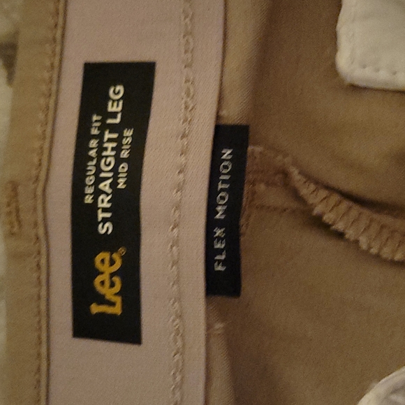 🆕️🎈Lee Relaxed Fit Straight Leg Midrise Women's Pants Size 18 Short - Picture 7 of 11